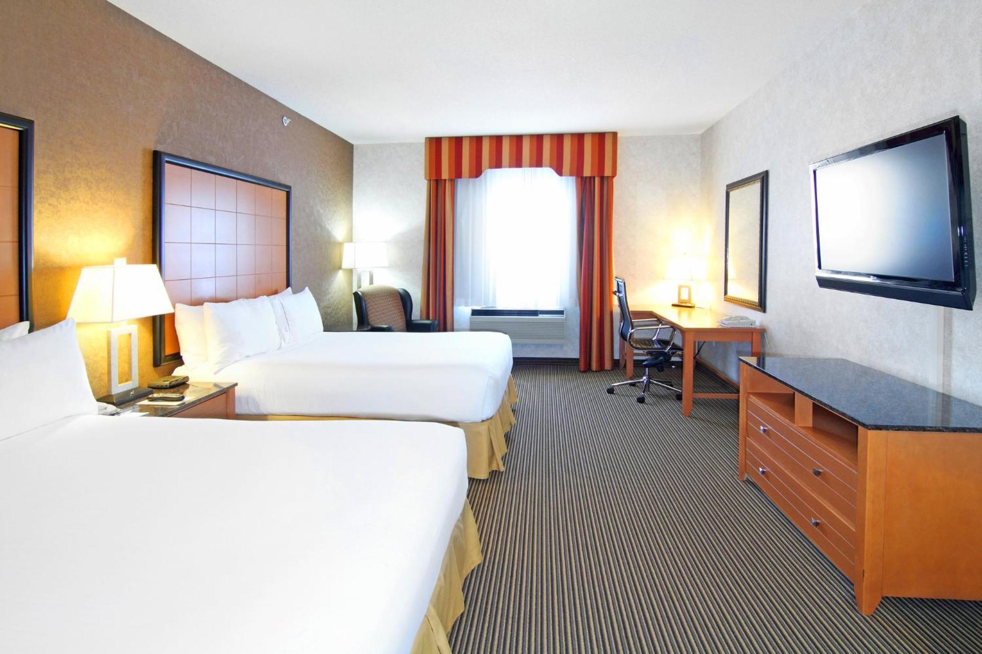 Holiday Inn Express Calgary South By Ihg Extérieur photo
