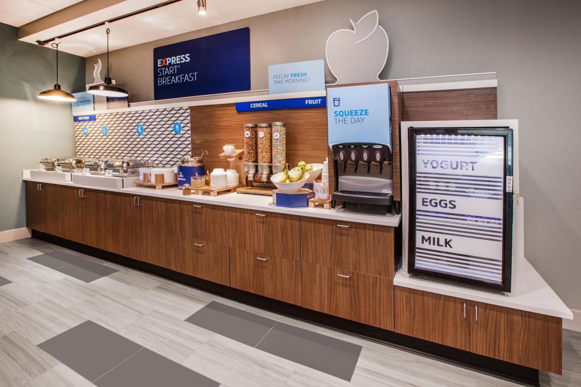 Holiday Inn Express Calgary South By Ihg Extérieur photo