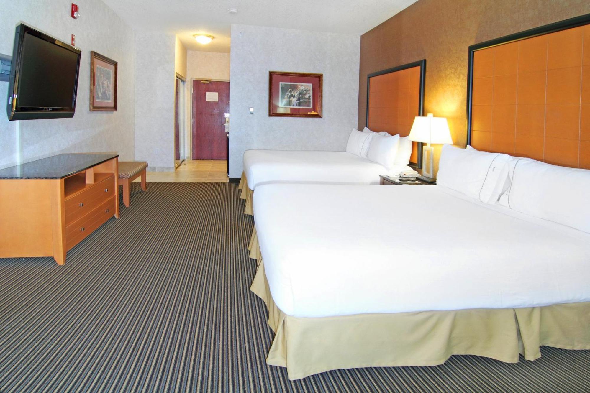 Holiday Inn Express Calgary South By Ihg Extérieur photo